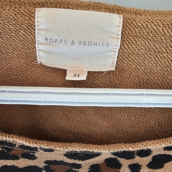 Poppy & Peonies Leopard Print Sweatshirt - Picture 3 of 5
